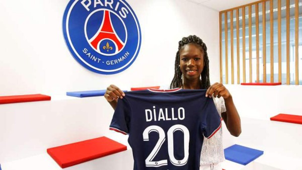 Futbolista del PSG fue atacada por dos encapuchados que contrató una compañera de equipo