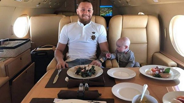 Jets, autos y mansiones: La lujosa vida del peleador Conor McGregor