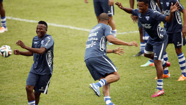 Honduras ya entrena pensando en Venezuela