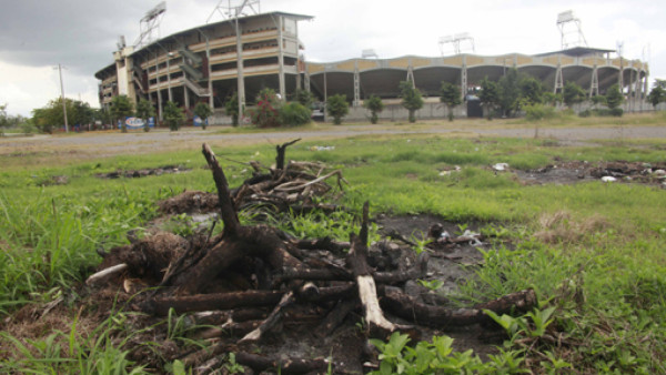 Parqueos siguen siendo el problema del Olímpico