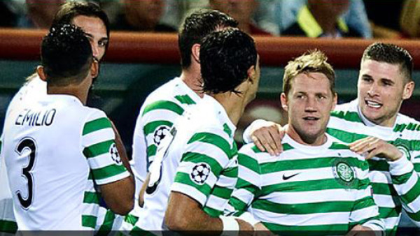 Celtic con pie y medio en fase de grupos