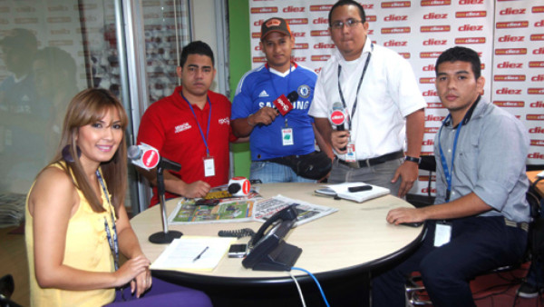 DIEZ RADIO: ¡YA ESTAMOS EN VIVO!