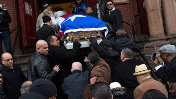 Miles despiden a 'Macho' Camacho en el barrio donde creció en Nueva York