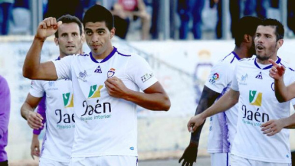 Jona Mejía le anota al Barcelona B y ya suma nueve goles