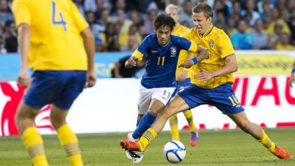 En juego histórico, Brasil goleó a Suecia