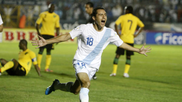 Guatemala vence a Jamaica y sueña con la hexagonal