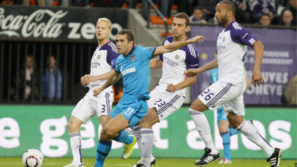 Con Muma Anderlecht pierde ante el Zenit