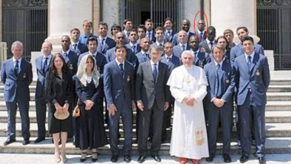 VIDEO: El día que David Suazo conoció al Papa Benedicto XVI