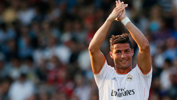 Cristiano elegido futbolista del año por World Soccer