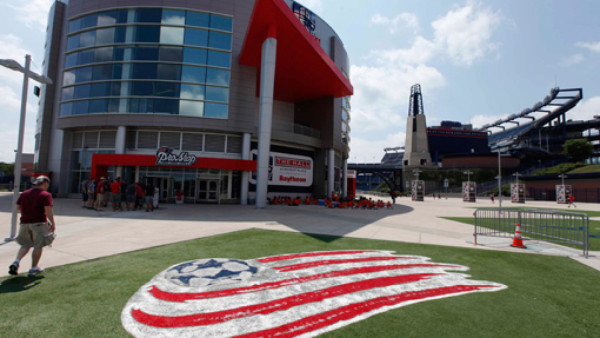 DIEZ ya está en Boston para cobertura del Olimpia ante AC Milan