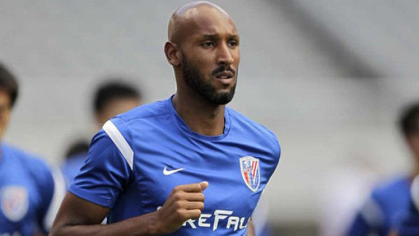 Anelka a un periodista: 'Ocúpate de tu salario, que yo me ocupo del mío'