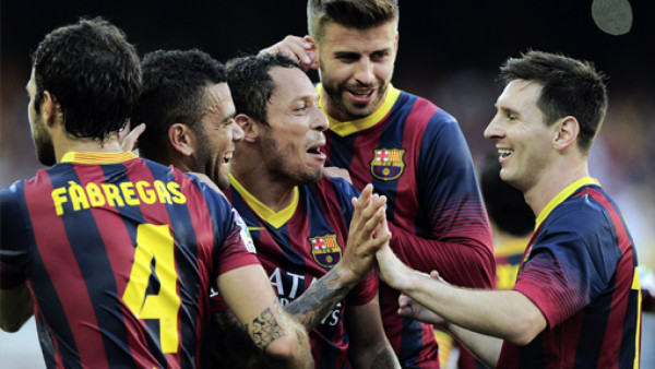 Barcelona le da paliza de 7-0 al Levante en su debut liguero