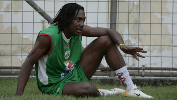 Mitchel Brown al Central Español de Uruguay