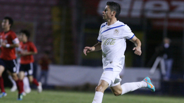 VIDEO: Jairo Puerto debutó con gol en el Olimpia