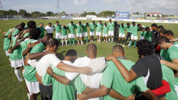 Platense llegó a La Ceiba y jugarán ante Victoria