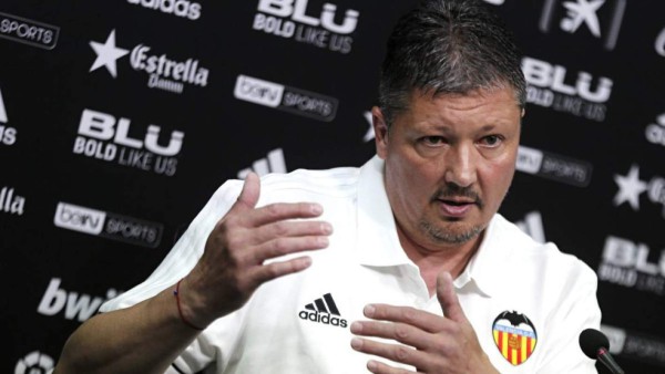 Entrenadores y grandes futbolistas que fueron golpeados por el cáncer