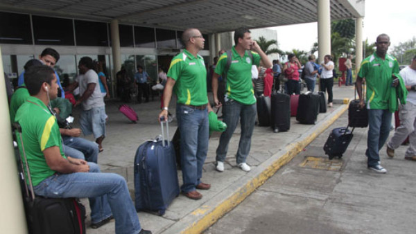 Marathón ya está en casa y no se resigna