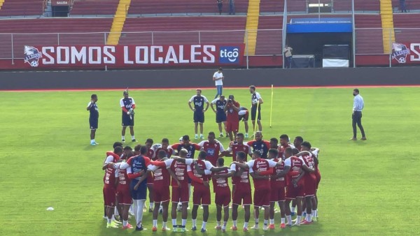 El pésimo estado del Rommel Fernández: DT de Panamá explota ¿Y qué dicen en México?