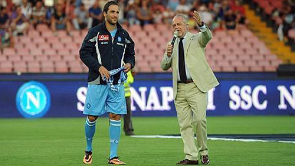 VIDEO: El improvisado italiano de Gonzalo Higuaín