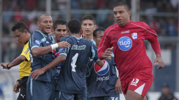 Claros salva de otra derrota al Motagua