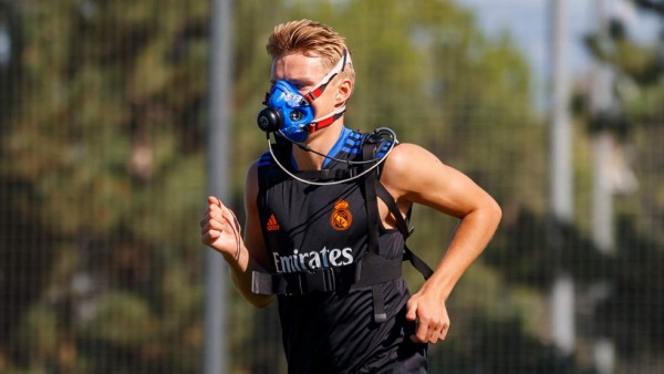 Notorio cambio físico en Isco y máscaras de hipoxia: El sorpresivo entrenamiento del Real Madrid&nbsp;&nbsp;&nbsp;