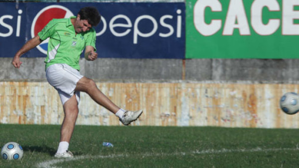 Vargas ve difícil que Platense clasifique