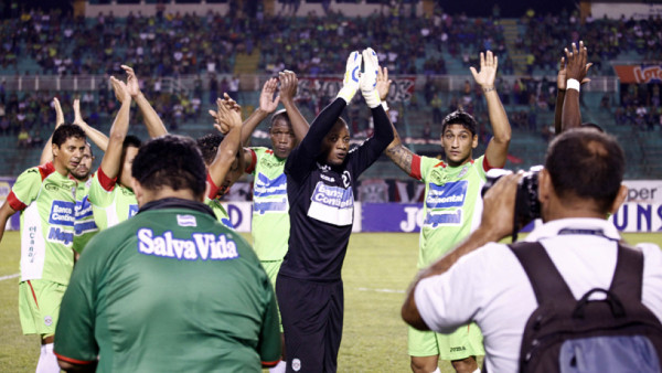 Marathón juega su final con Vida en el Olímpico
