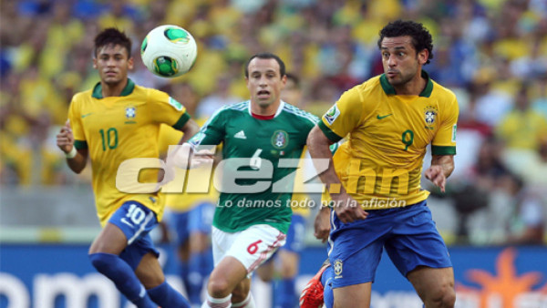 Brasil le gana a México en Copa Confederaciones