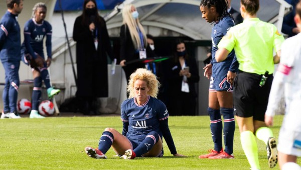Sigue el escándalo: revelan el estado de salud de Kheira Hamraoui, la futbolista del PSG que fue atacada por su propia compañera&nbsp;&nbsp;