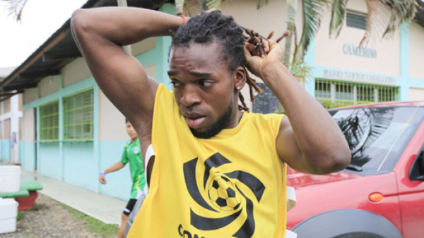 Sorpresa, 'Pery' Martínez visita y entrena con Marathón