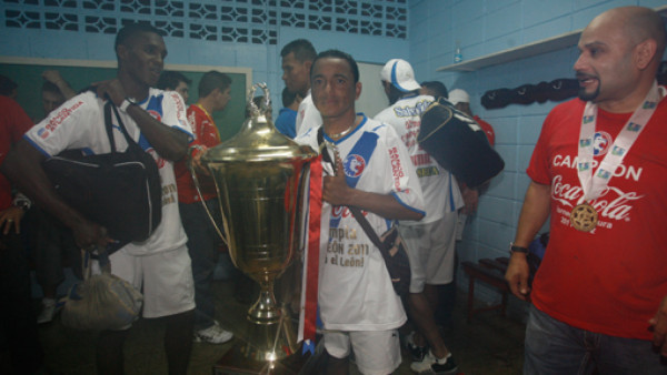 Así celebró Olimpia en su camerino