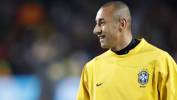 El futbolista de la Premier League que se retirará para ser pastor de una iglesia