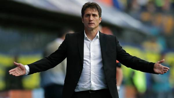 Guillermo Barros Schelotto fue despedido por la Federación de Fútbol de Paraguay.