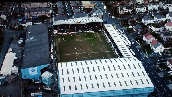 La pésima cancha en la que jugó Manchester United por la FA Cup