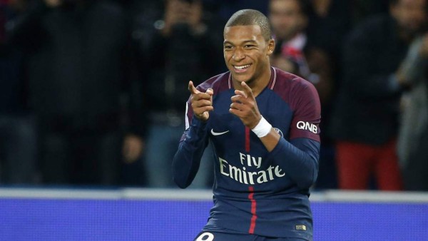 Novedades: La prioridad del Barça en el mercado y Ramos pide un fichaje; PSG sorprende