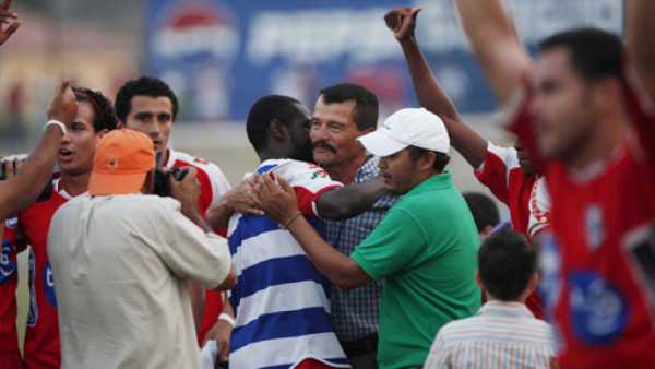 Deportes Savio festeja y el Hispano sufre