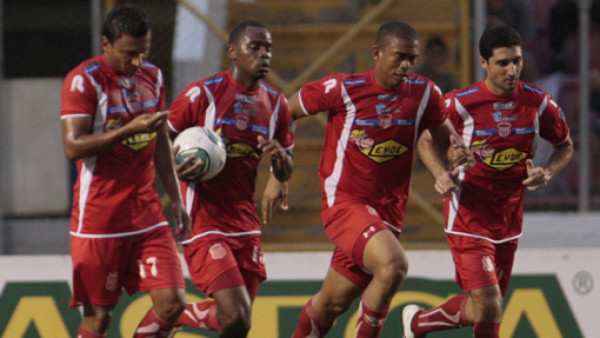 Vida amarró el empate contra Atlético Choloma