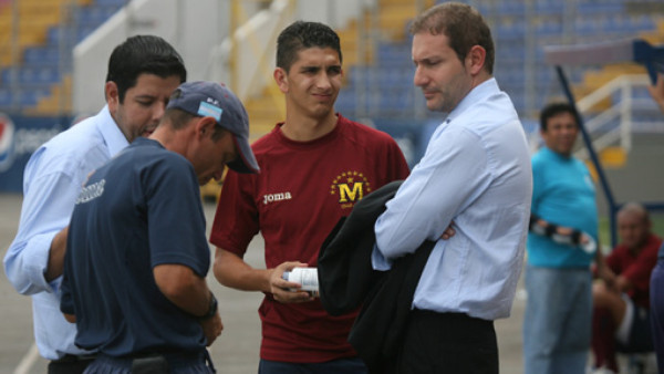 Agente Fifa busca talento en Motagua