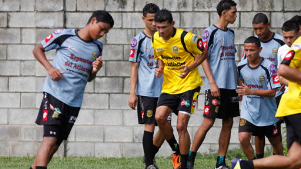 'No le hicimos la cama nadie': Edder Delgado