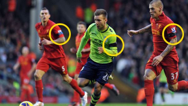 Equipos de la liga inglesa rinden homenaje a las víctimas de Newtown