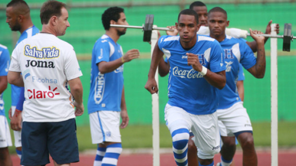 Bengtson quiere ser goleador y el título de la Copa de Naciones