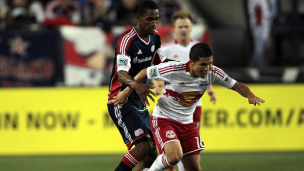 Agónico desenlace tuvo el duelo New England - New York