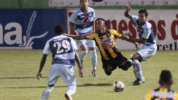 Hansen tumbó a Motagua en el Morazán