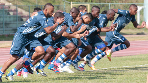 ¿Cuántos cambios debe hacer Suárez en el once inicial ante Cuba?