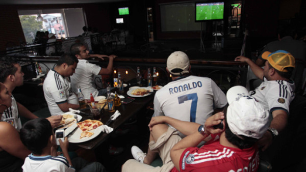 Honduras vivió el Barcelona-Real Madrid