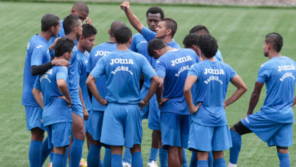 Clavasquín nota alegría en los jugadores de Motagua