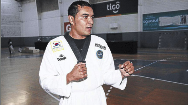 Júnior Morales: 'Soy fan número uno de Galilea Montijo'