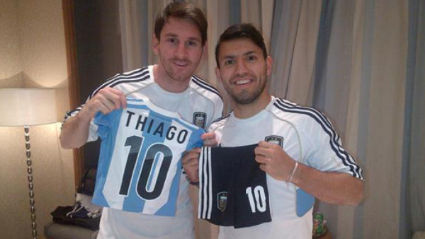 El regalo que Kun Agüero le hizo a Messi
