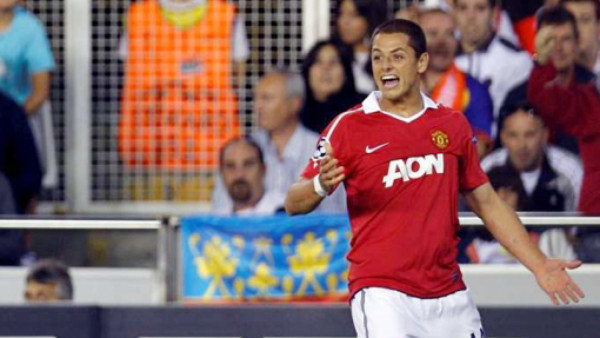 Real Madrid estaría atento ante una posible salida de 'Chicharito' Hernández