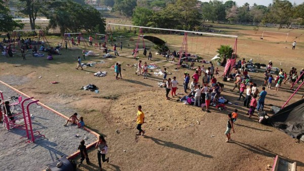 EN FOTOS: Así es la caravana de inmigrantes centroamericanos que va rumbo a Estados Unidos